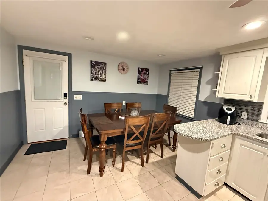 16 Madison Avenue, Cranston, RI 02920 - #3