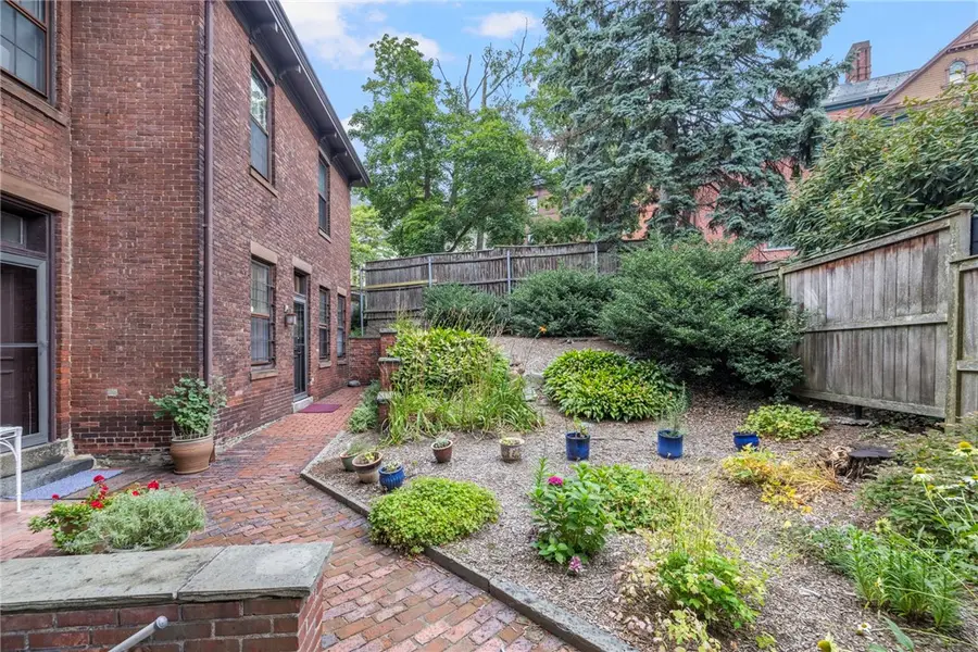 283 Benefit Street #E, Providence, RI 02903 - #3