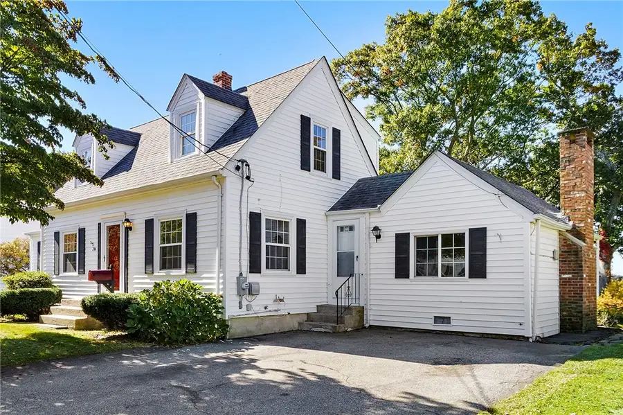 706 High Street, Cumberland, RI 02864 - #3