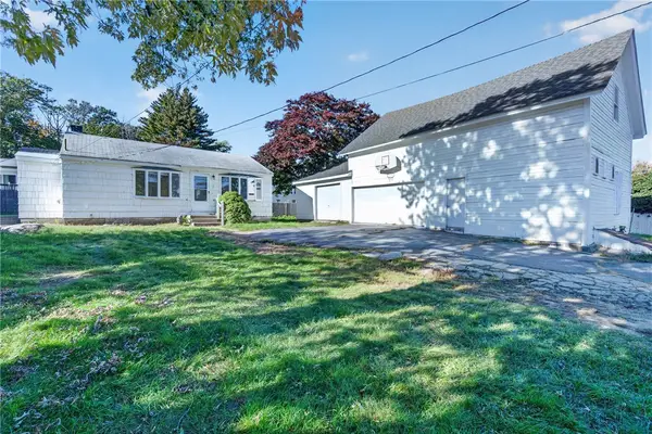 7 Belvedere Street, Johnston, RI 02919