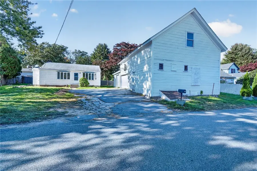 7 Belvedere Street, Johnston, RI 02919 - #2