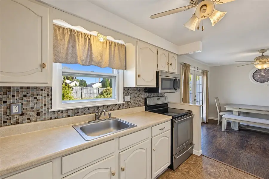10 Winter Street, Pawtucket, RI 02860 - #3