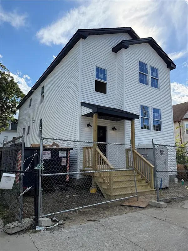 352 Willard Avenue, Providence, RI 02905