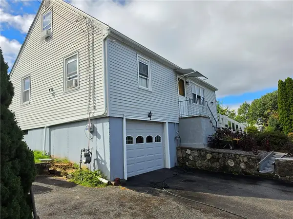 4 Heritage Circle, Johnston, RI 02919