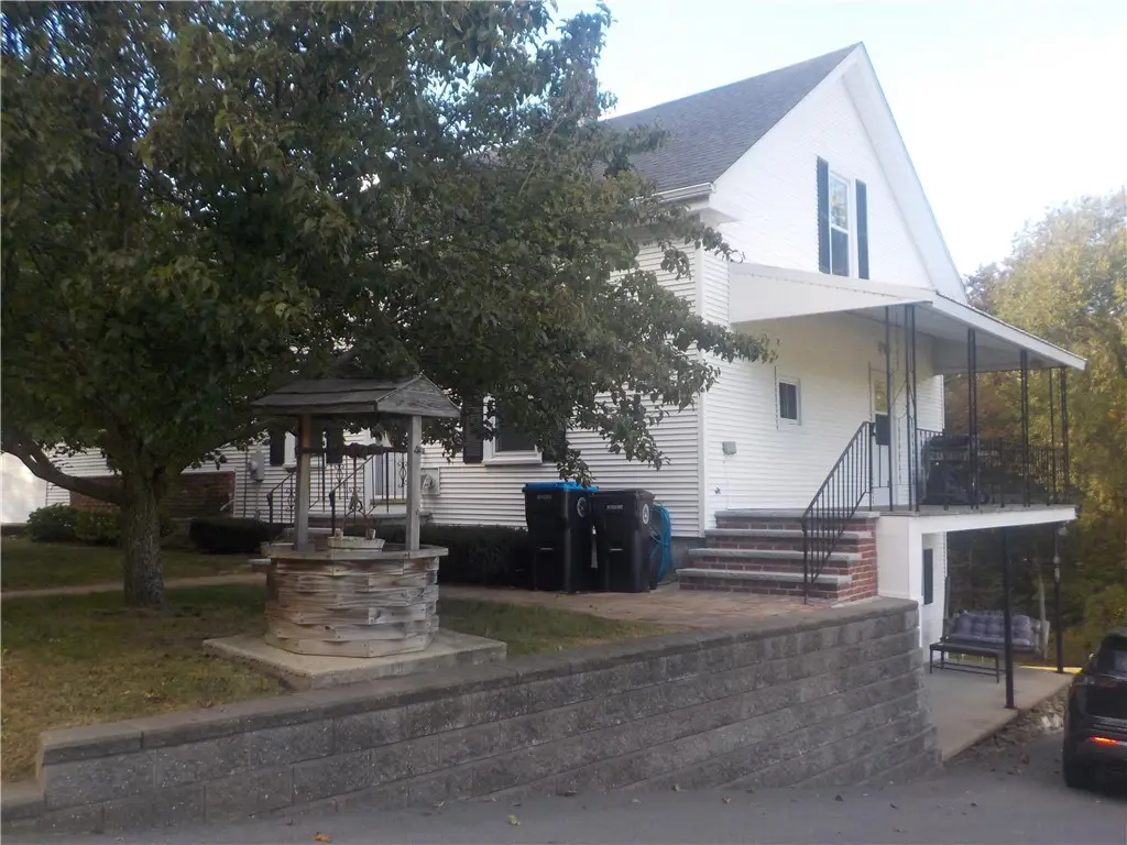 19 Old Pound Hill Road, North Smithfield, RI 02896 - #1