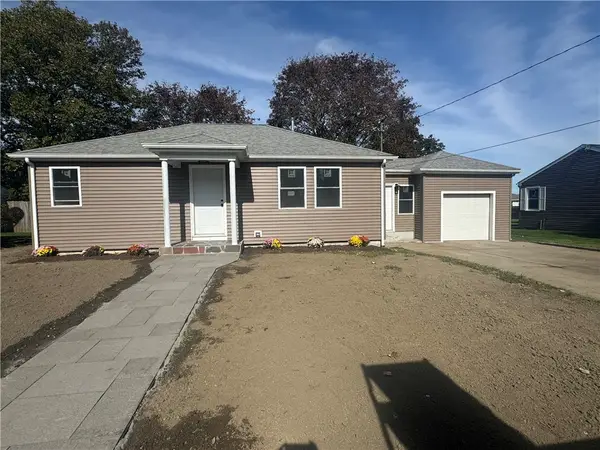 112 Durfee Road, Tiverton, RI 02878