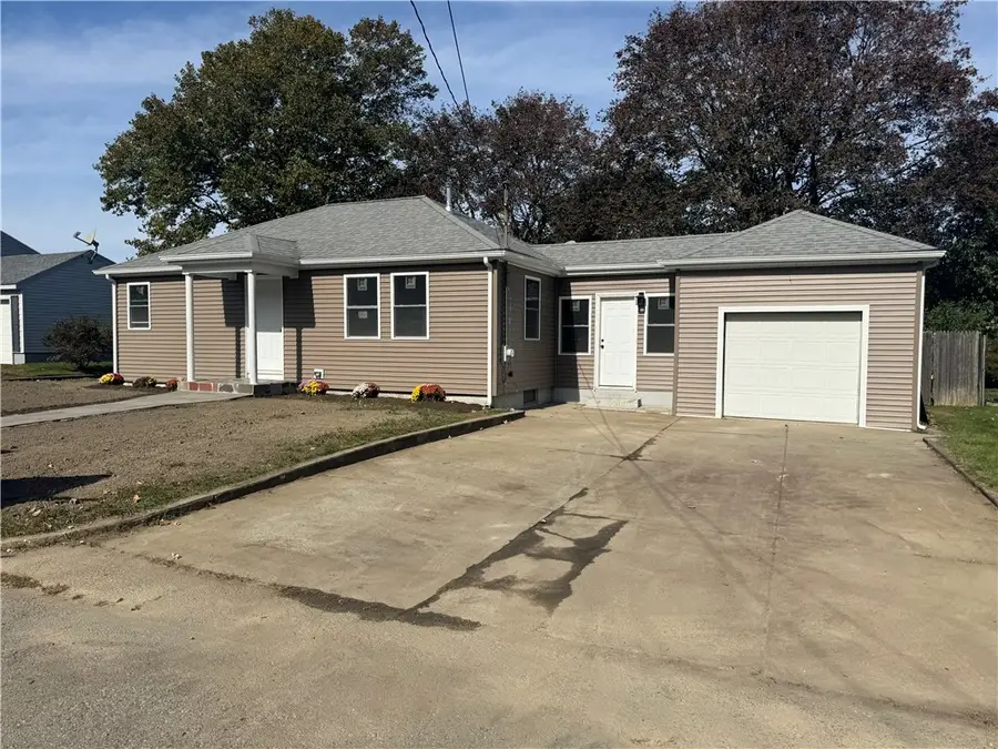 112 Durfee Road, Tiverton, RI 02878 - #3