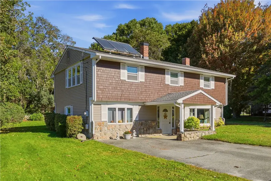 4 Saxony Avenue, Tiverton, RI 02878 - #2
