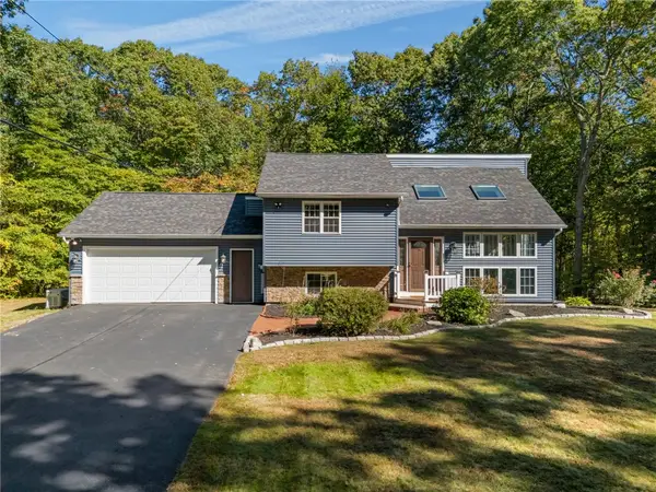 1720 Harkney Hill Road, Coventry, RI 02816