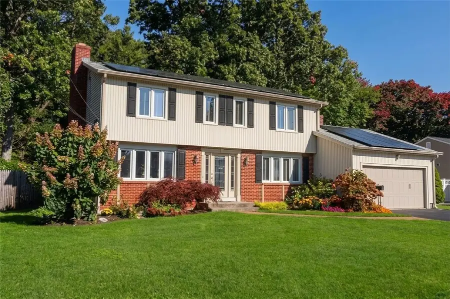 42 Tanglewood Drive, Riverside, RI 02915 - #2
