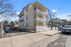 21 7th Avenue, Woonsocket, RI 02895