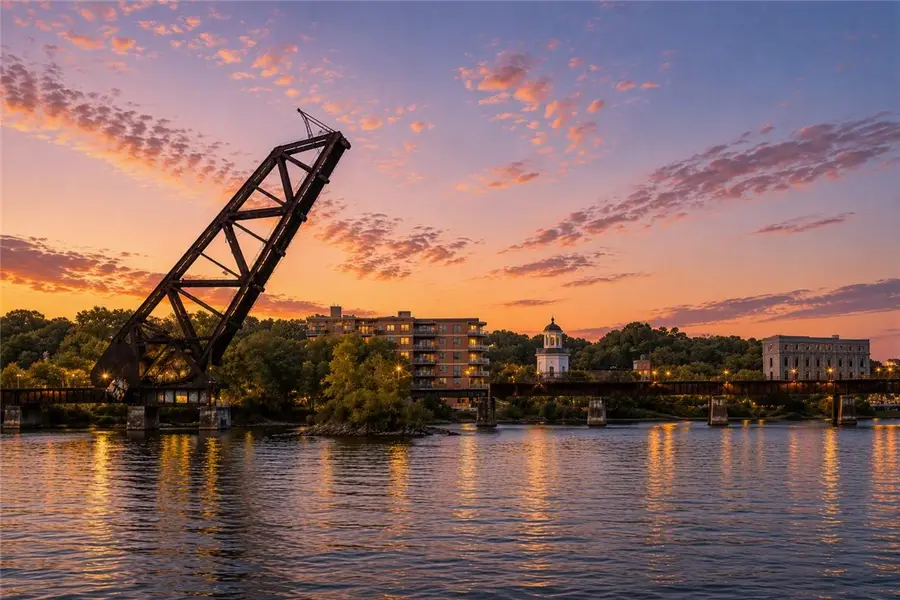 5 Richmond Square #504, Providence, RI 02906 - #2
