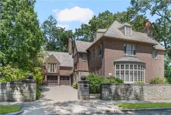 330 Freeman Parkway, Providence, RI 02906