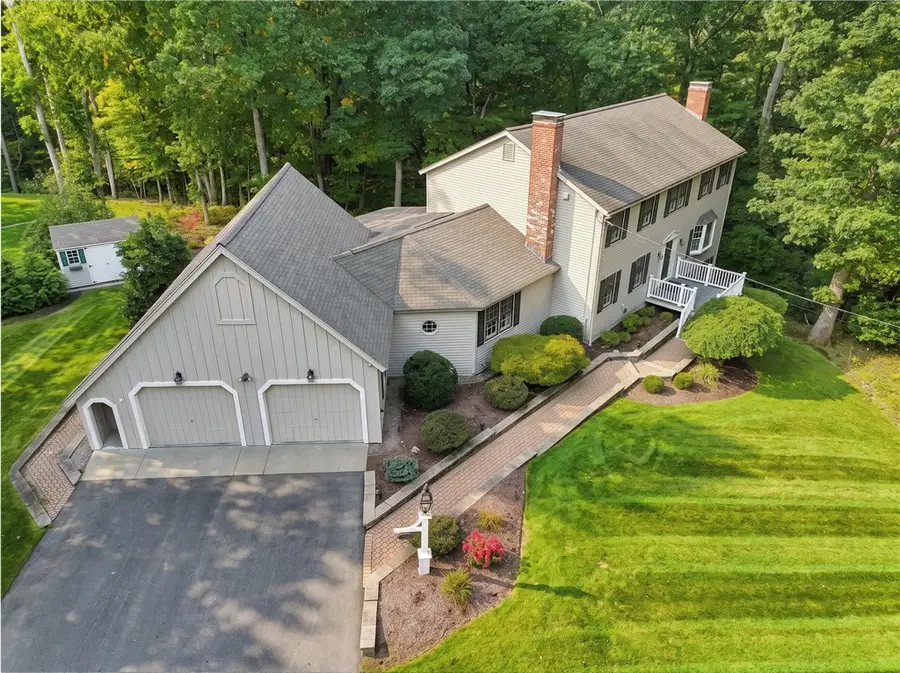 1 Kings Row, Cumberland, RI 02864 - #3