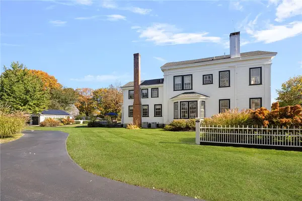115 W Main Street, North Kingstown, RI 02852
