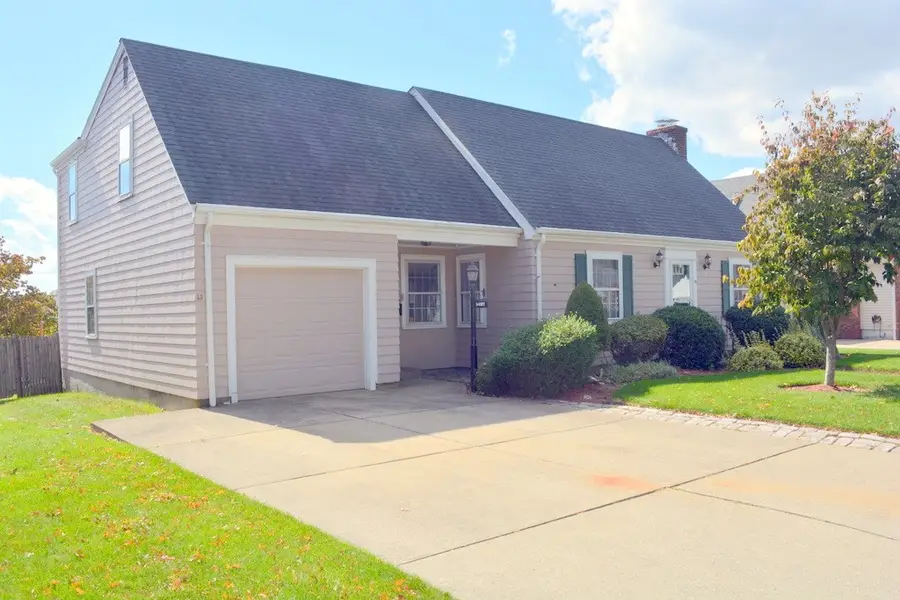 103 Greenwich Avenue, East Providence, RI 02914 - #2