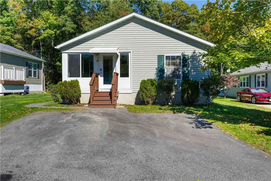 26 Bluebird Drive, Tiverton, RI 02878 - #2