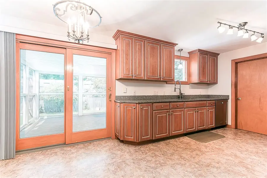 91 Torrington Drive, Warwick, RI 02889 - #2