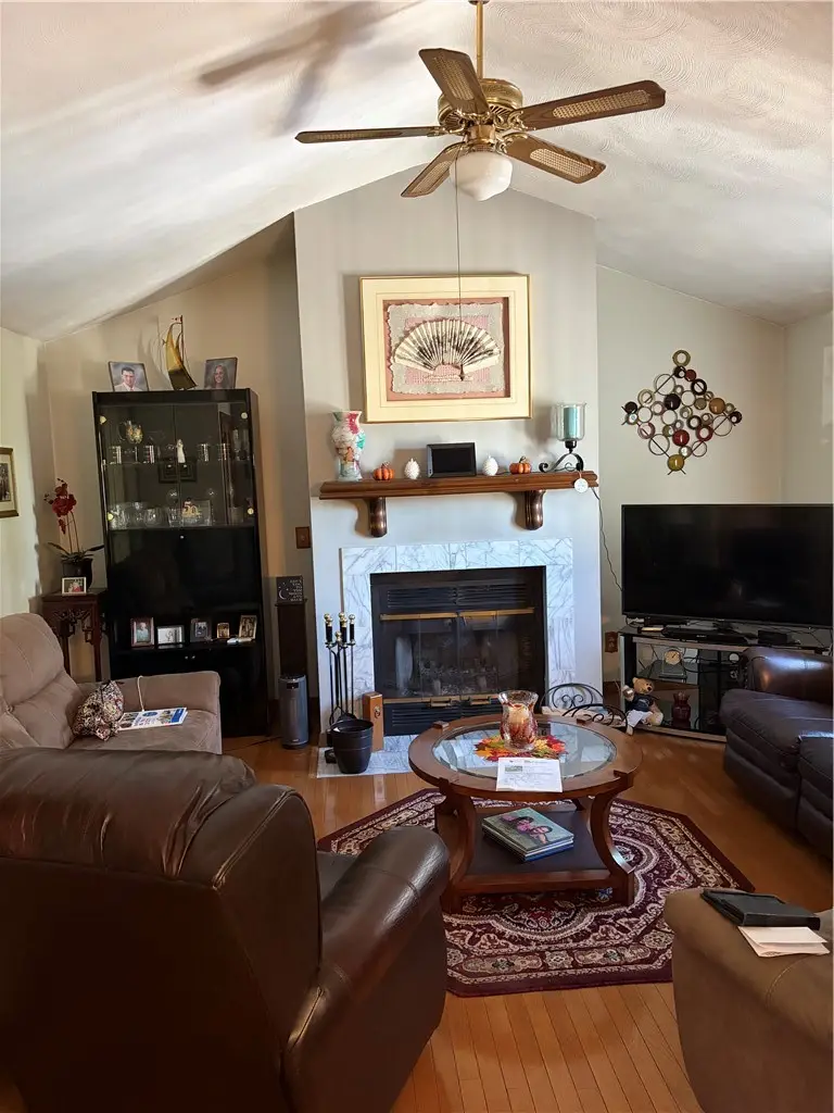 3 Oak Street, Johnston, RI 02919 - #3