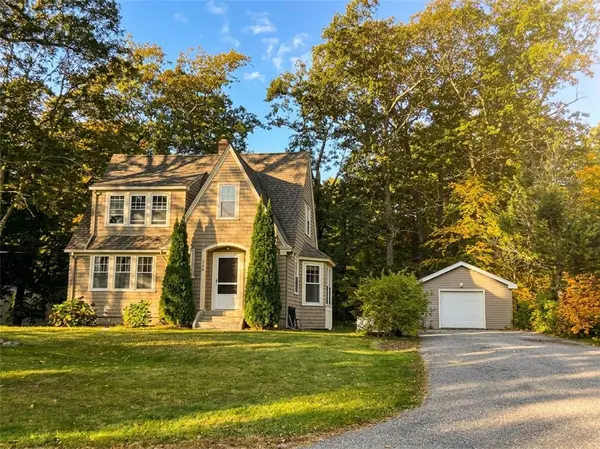 216 Gleaner Chapel Road, Scituate, RI 02857