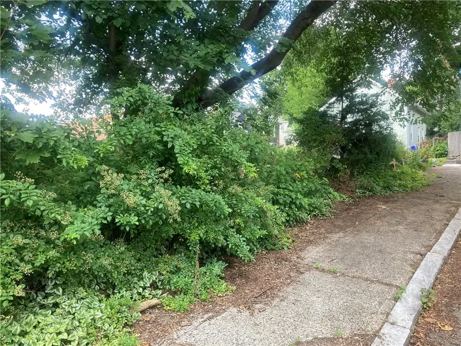 6 Padelford Place, Providence, RI 02906 - #3