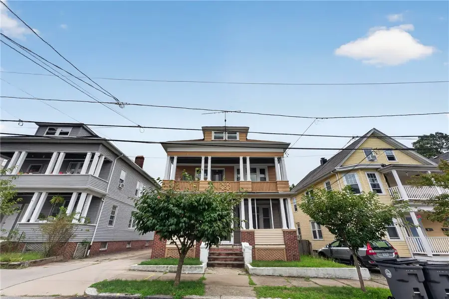 113 Radcliffe Avenue, Providence, RI 02908 - #2