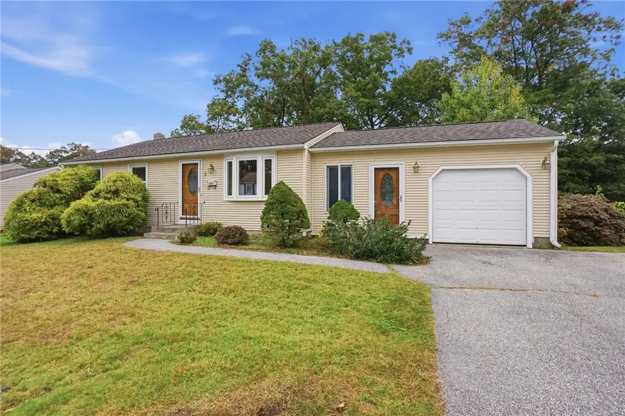 5 Vanderbilt Terrace, Coventry, RI 02816 - #2