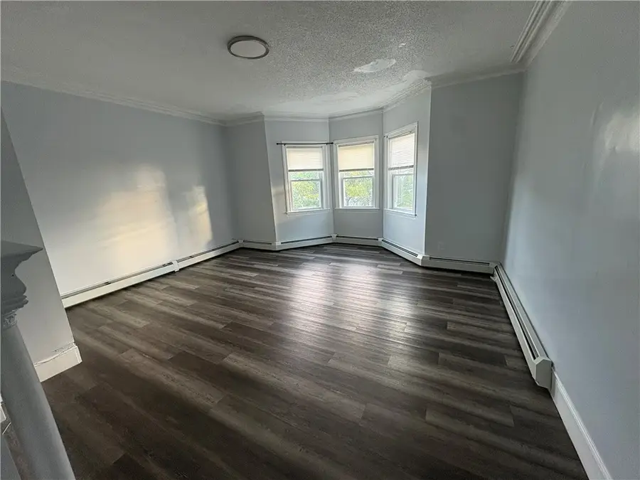 31 Hawthorne Street, Providence, RI 02907 - #3