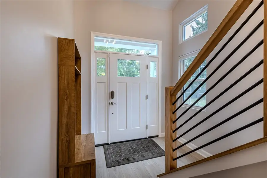 7 Nipmuc Trail #A, North Providence, RI 02904 - #3