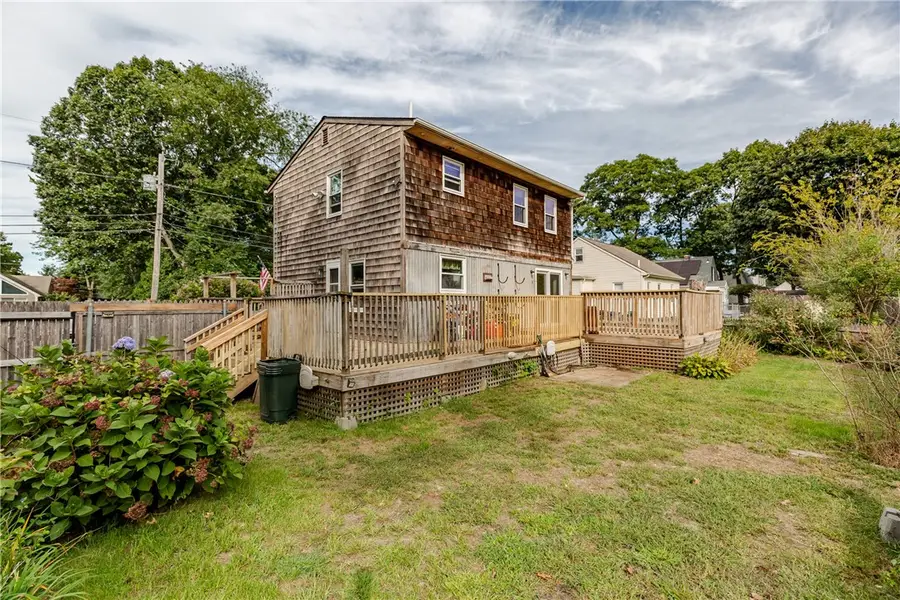 92 Hawksley Avenue, Warwick, RI 02889 - #3