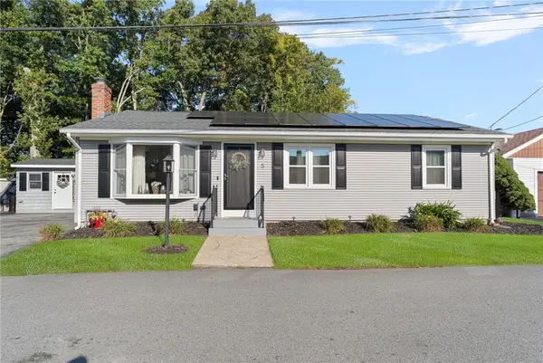 5 Gompers Street, North Providence, RI 02904