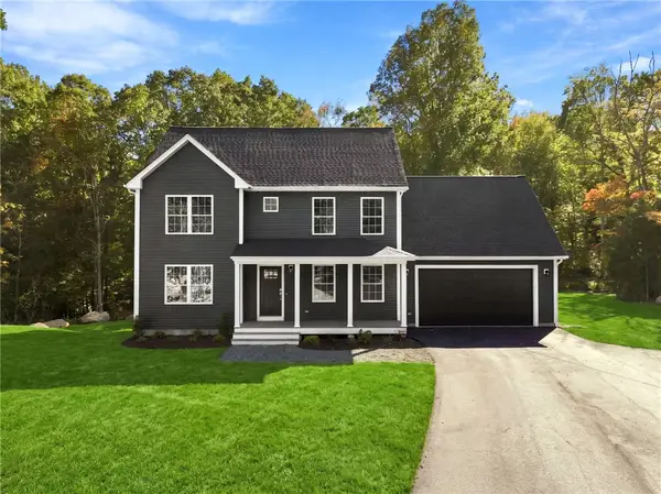 18 Elaine Drive, Hopkinton, RI 02832