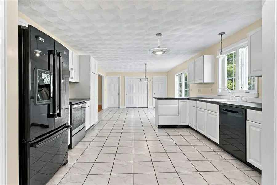46 Victory Highway, West Greenwich, RI 02817 - #2