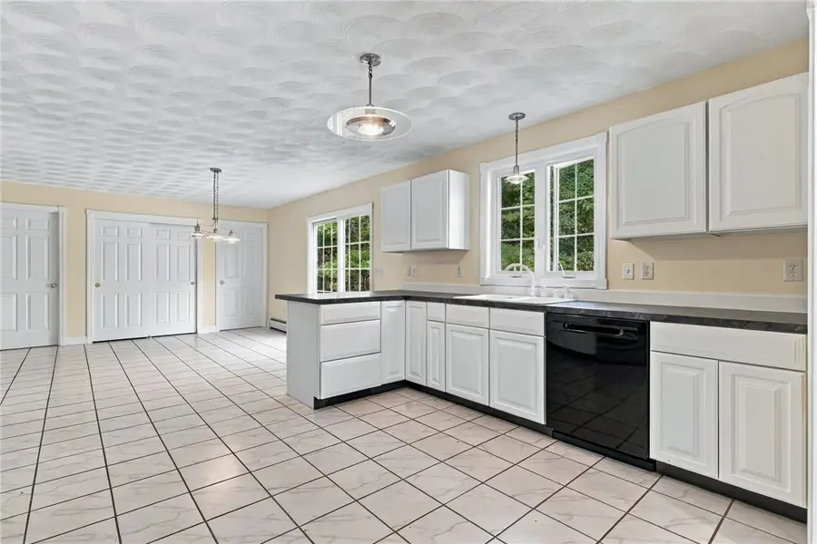 46 Victory Highway, West Greenwich, RI 02817 - #3
