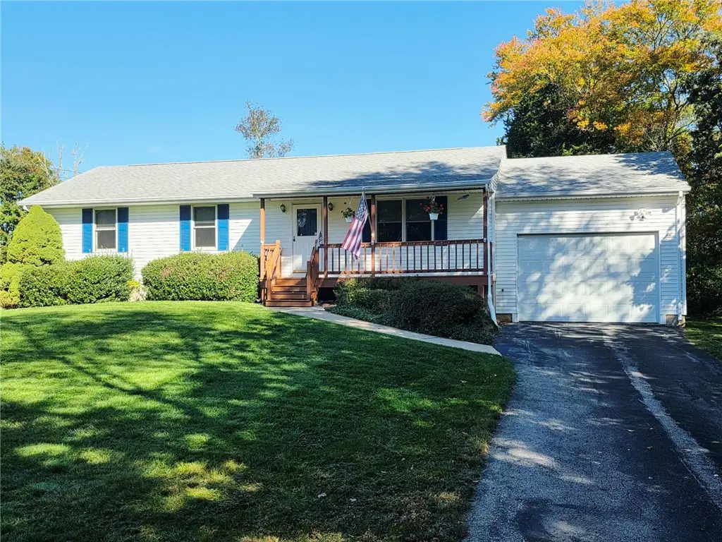 9 Courtney Lane, Hopkinton, RI 02832 - #1