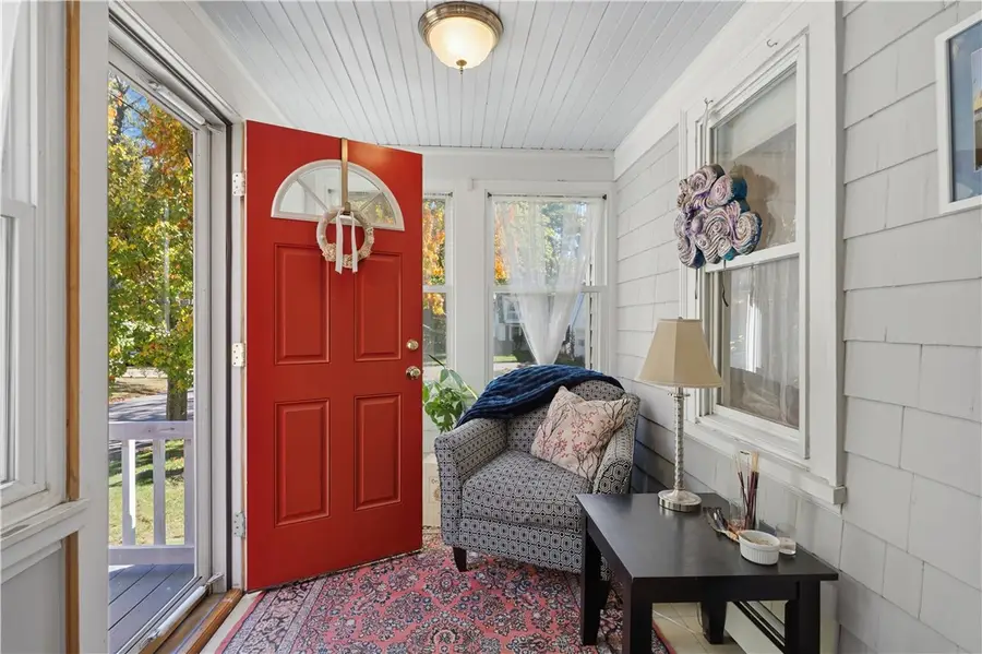 26 Sunset Drive, Barrington, RI 02806 - #3