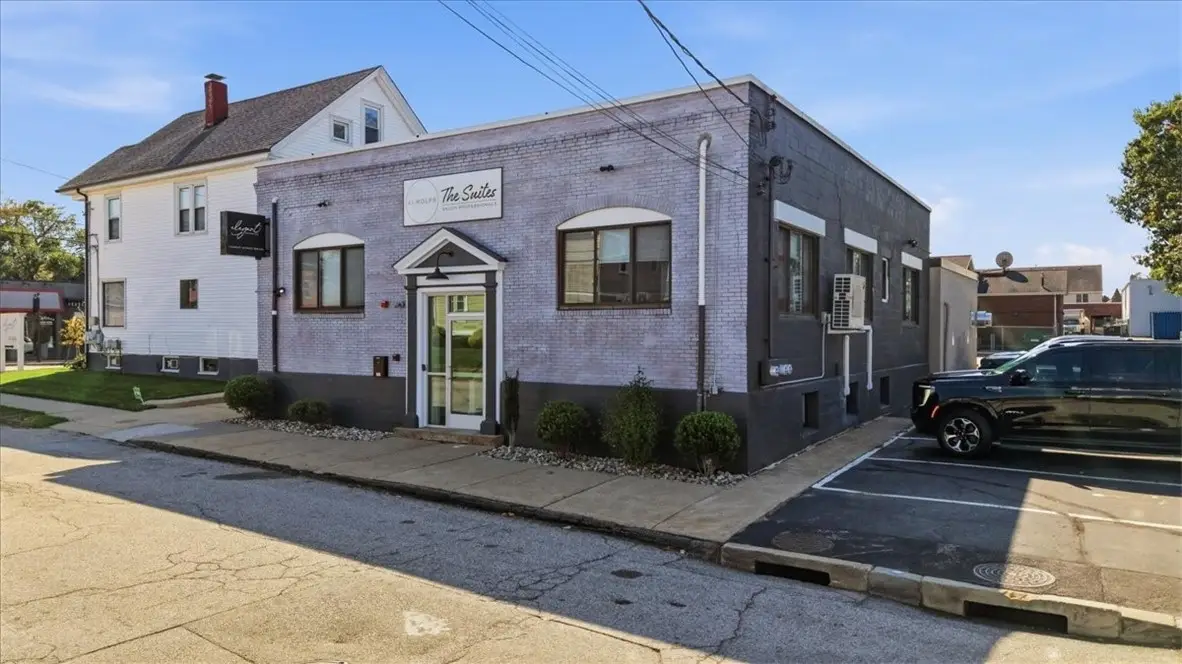 41 Rolfe Square, Cranston, RI 02910 - #1
