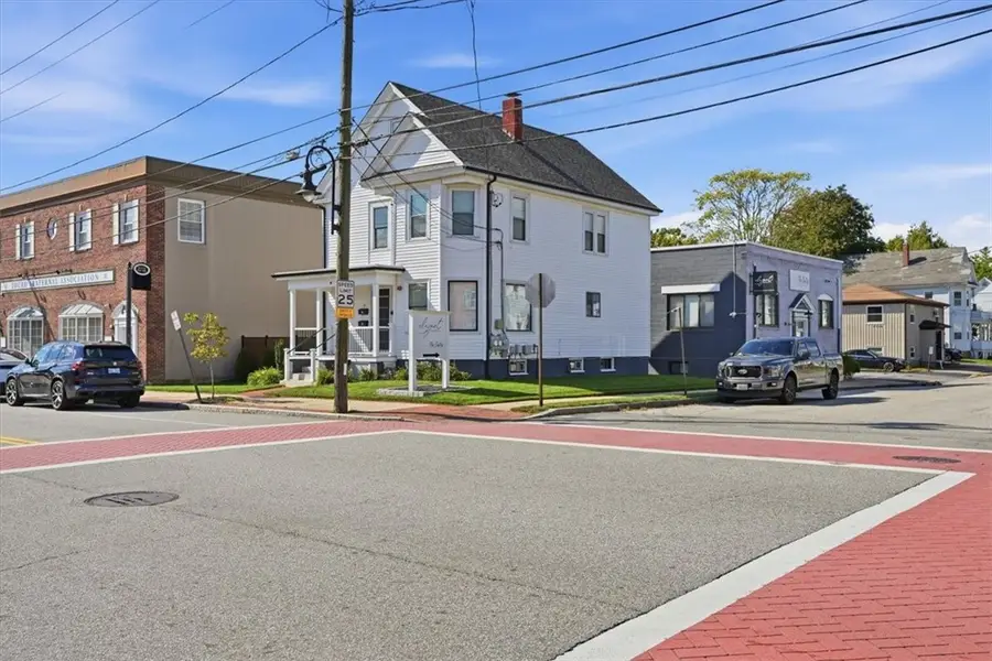 41 Rolfe Square, Cranston, RI 02910 - #2
