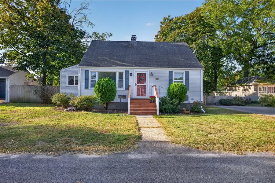 202 Massachusetts Avenue, Warwick, RI 02888 - #2