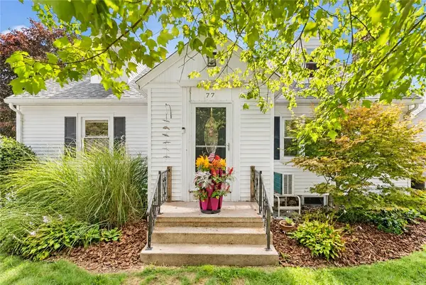 77 Narragansett Avenue, Westerly, RI 02891