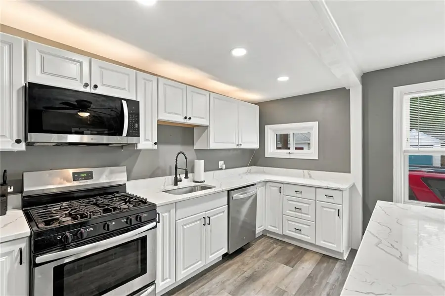 27 Cooper Street, East Providence, RI 02914 - #2