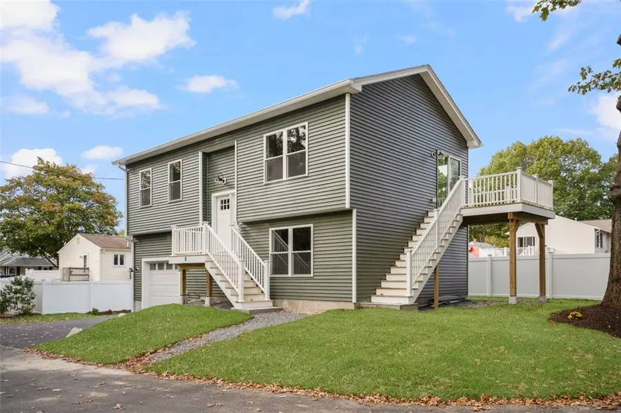 8 North Shore Street, Warwick, RI 02889 - #2