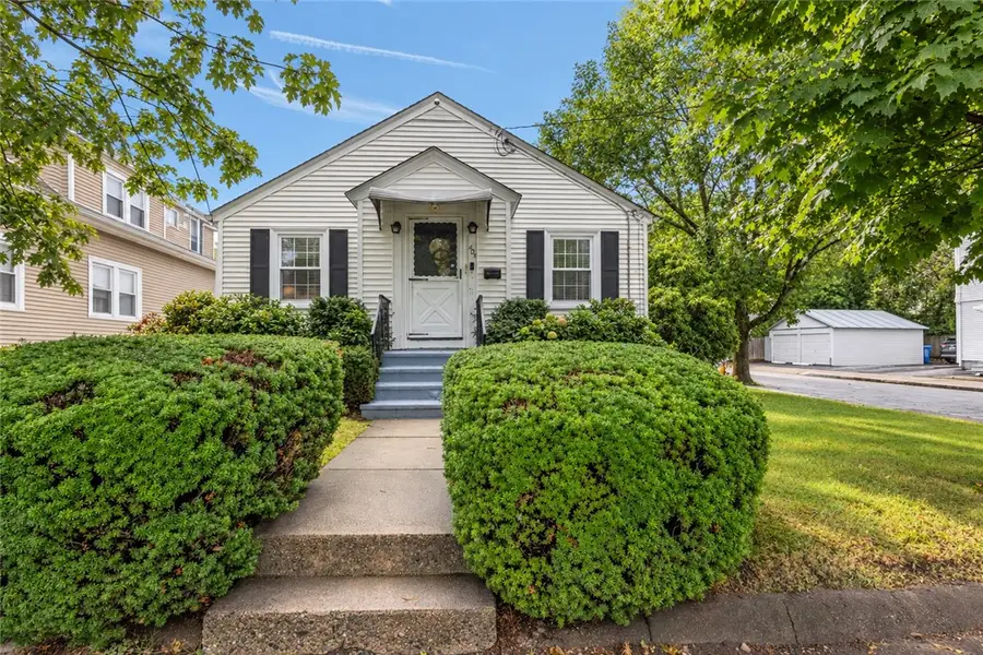 402 Webster Avenue, Cranston, RI 02920 - #2
