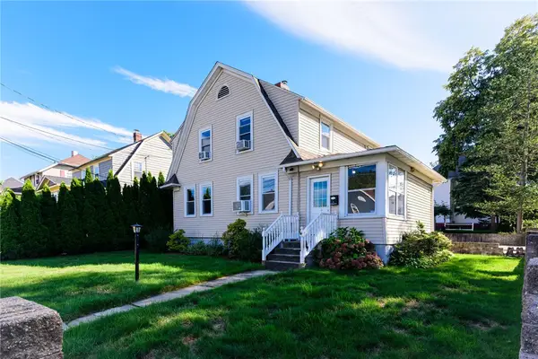 97 Williams Avenue, East Providence, RI 02914
