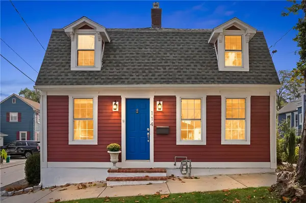 114 Constitution Street, Bristol, RI 02809