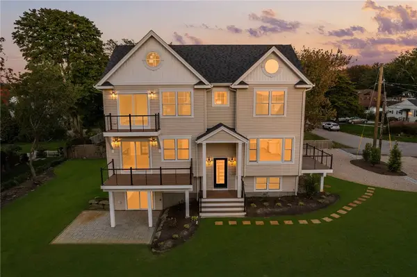 86 Spanker Street, Jamestown, RI 02835