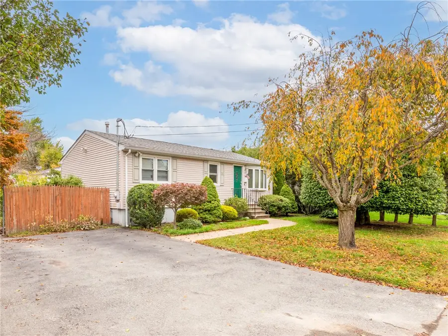 62 Beacon Street, Cranston, RI 02910 - #2