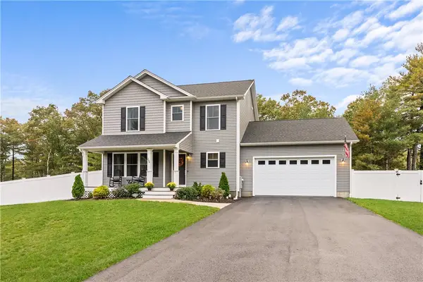 254 Shore Drive, Coventry, RI 02816