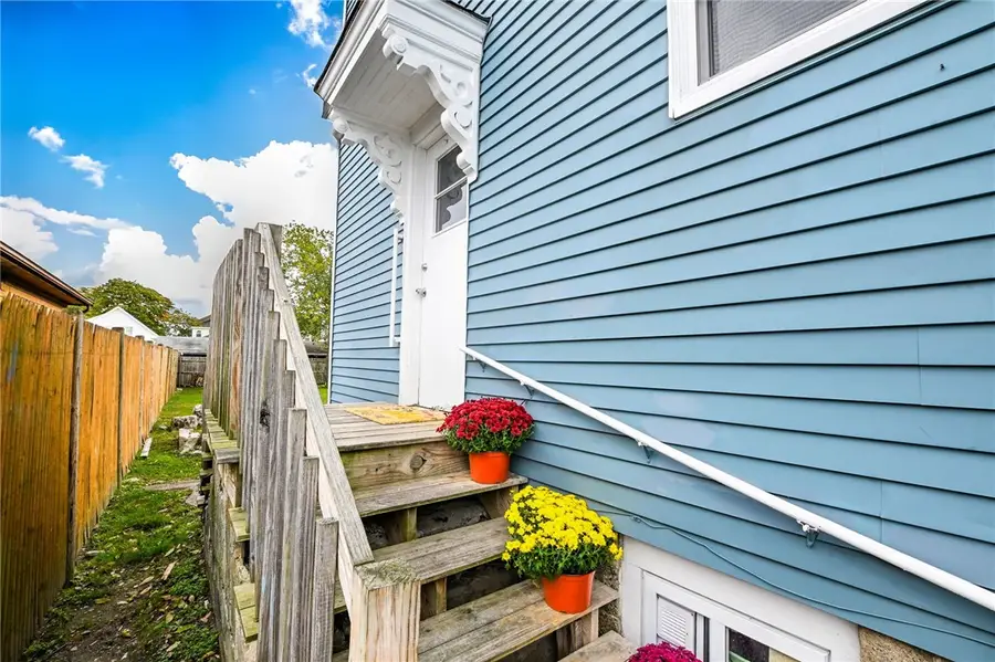 47 Luna Street, Providence, RI 02904 - #3