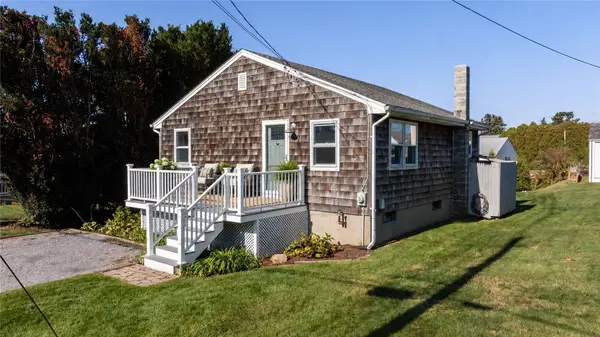 24 Teal Pond Road, Narragansett, RI 02882